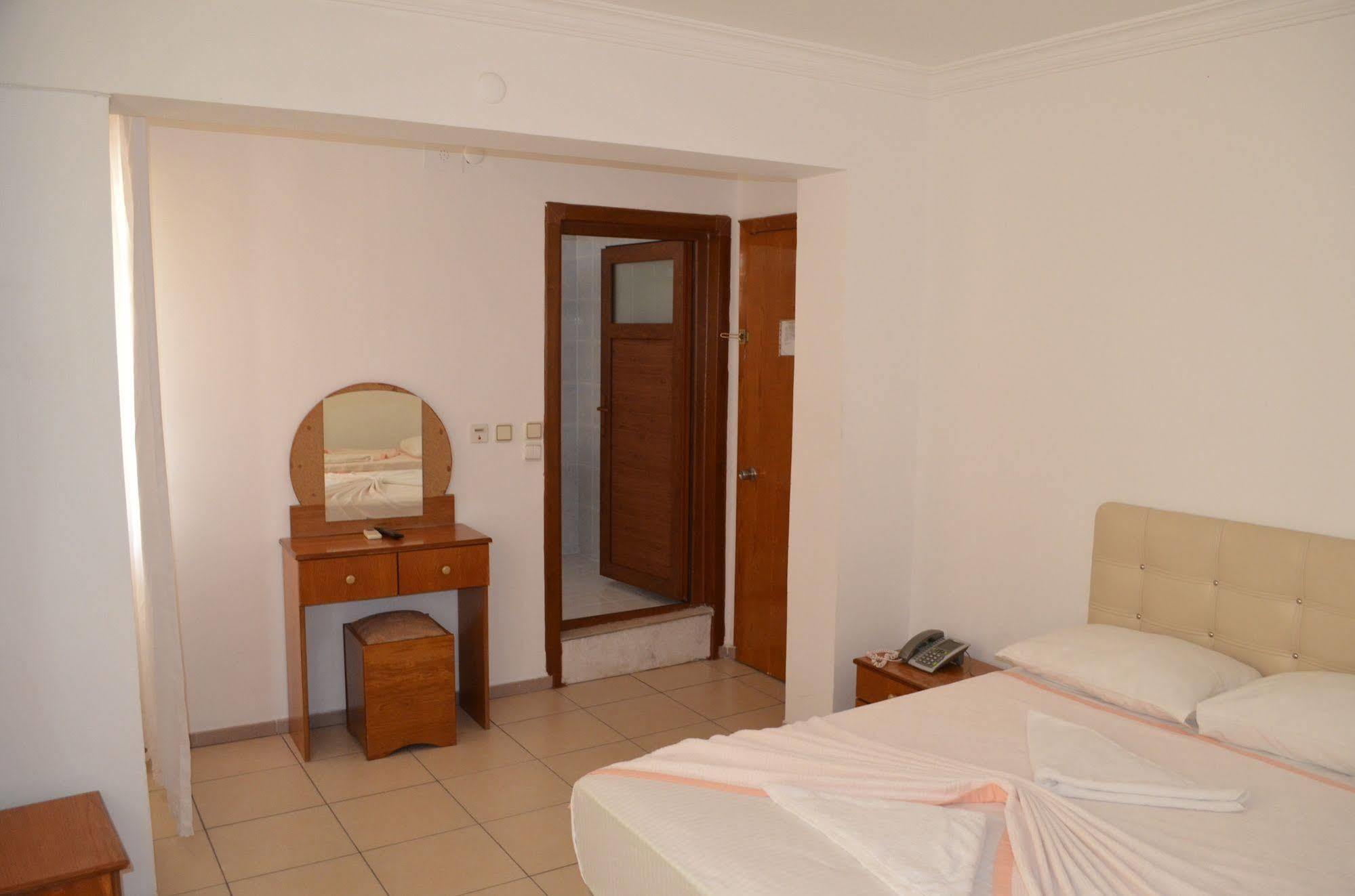 Hotel Prens Yildiz Ayvalı 外观 照片